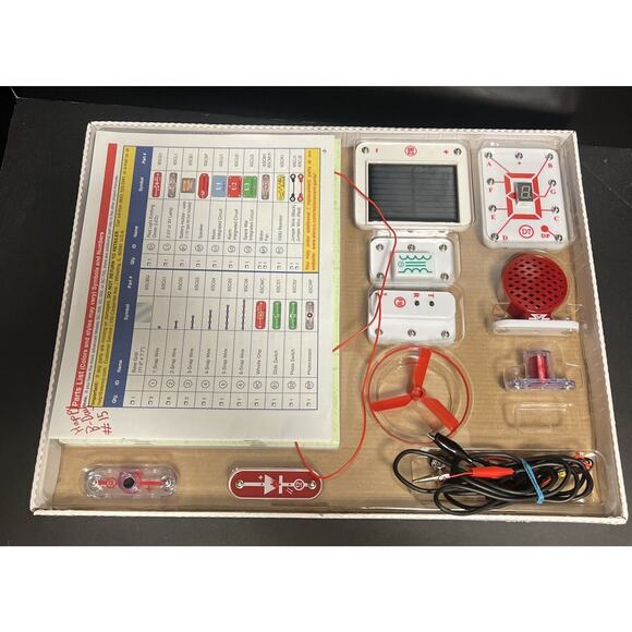 Snap Circuits Extreme SC-750 750 Computer Interface Projects STEM 99% Complete - Picture 3 of 15
